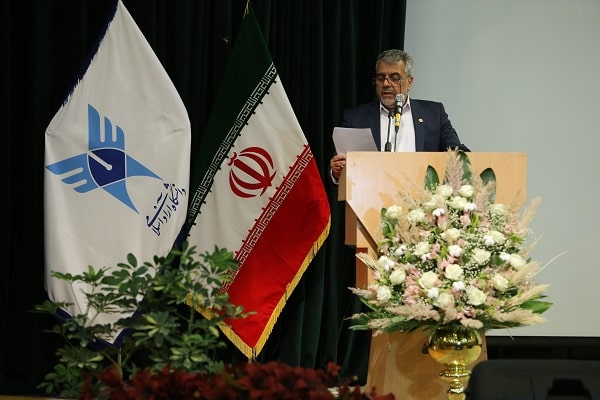 قرائت پیام دکتر محمدمهدی طهرانچی رییس دانشگاه آزاد اسلامی