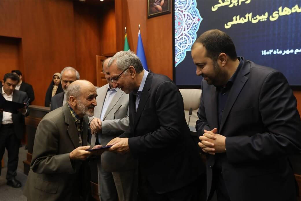 نشست تقدیر از سردبیران مجلات علوم پزشکی ارتقا یافته در نمایه نامه‌های بین المللی