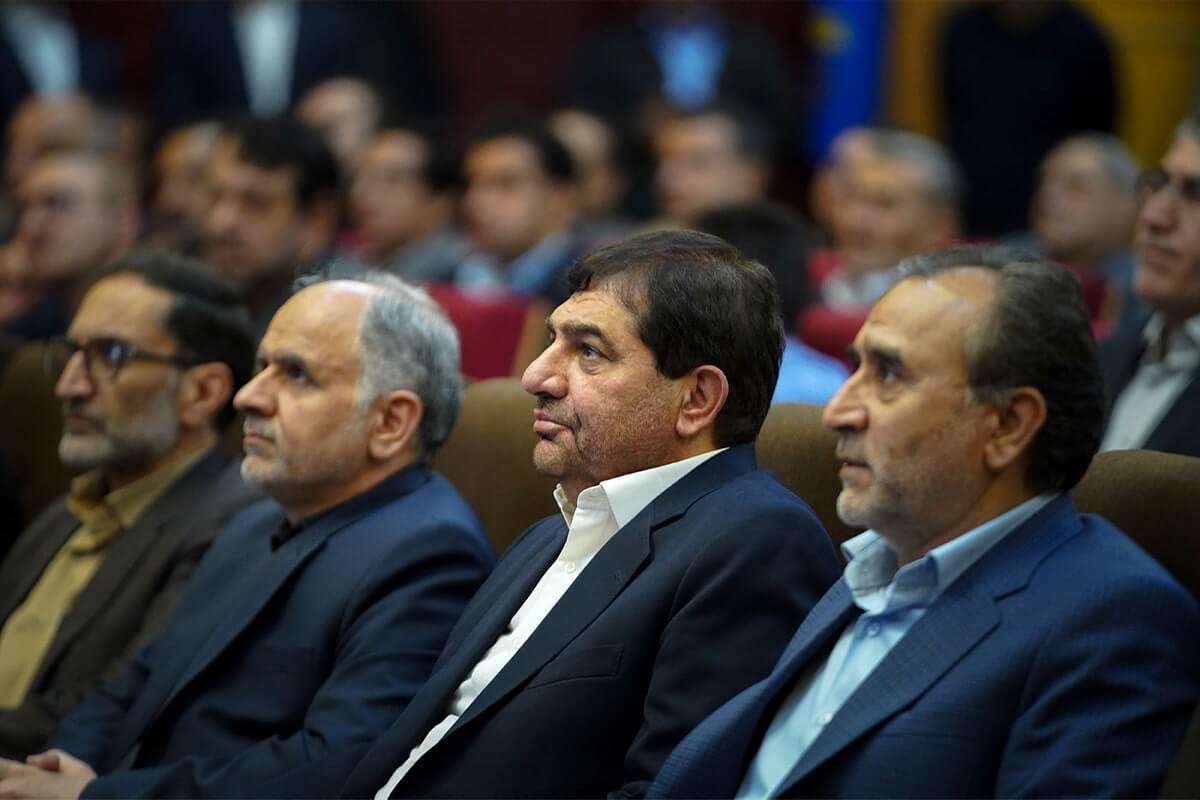 همایش ملی آموزش مدیران و کارشناسان حقوقی برگزار شد