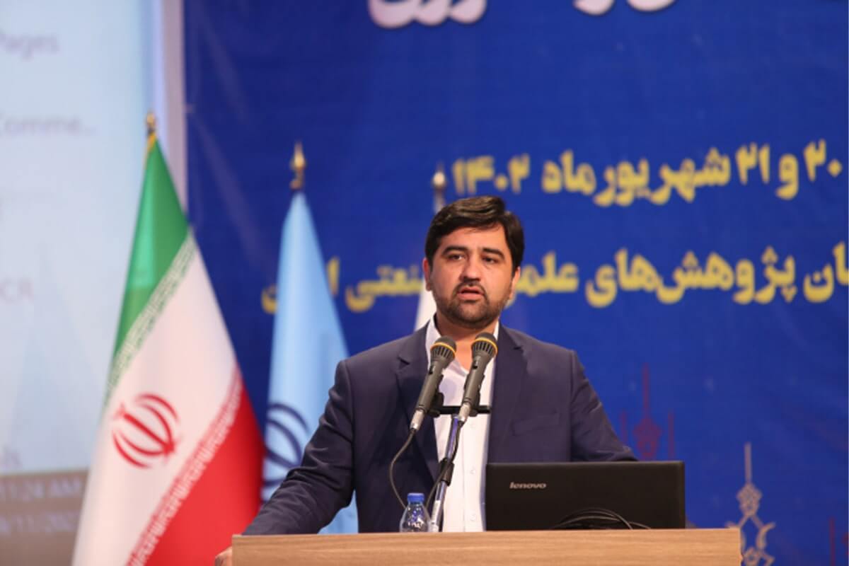 تخصیص صد میلیون یورو از محل صندوق توسعه برای تجهیز آزمایشگاهی دانشگاه‌ها