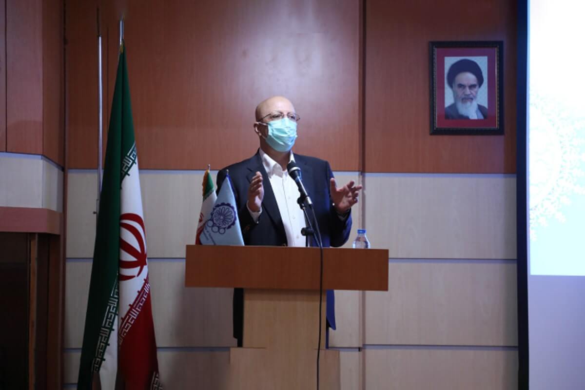 دو گانه نظم و آزادی جمع پذیر هستند