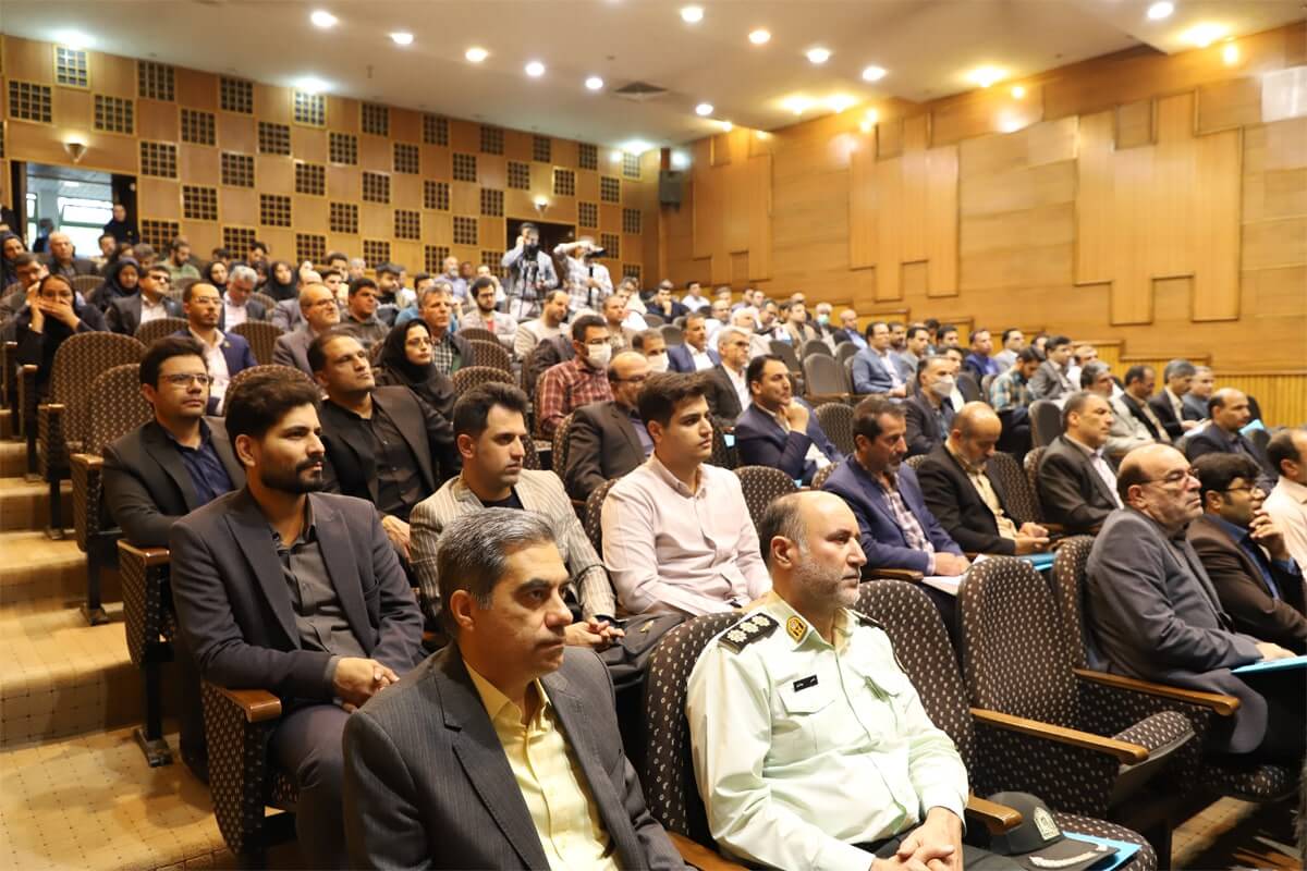 همایش تخصصی آب و آینده در دانشگاه اراک برگزار شد