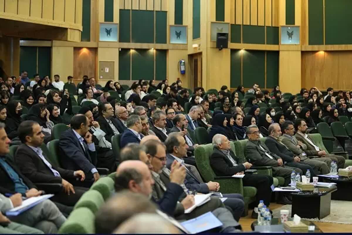 اولین همایش ملی کشاورزی دانش بنیان، تغییر اقلیم و امنیت غذایی برگزار شد