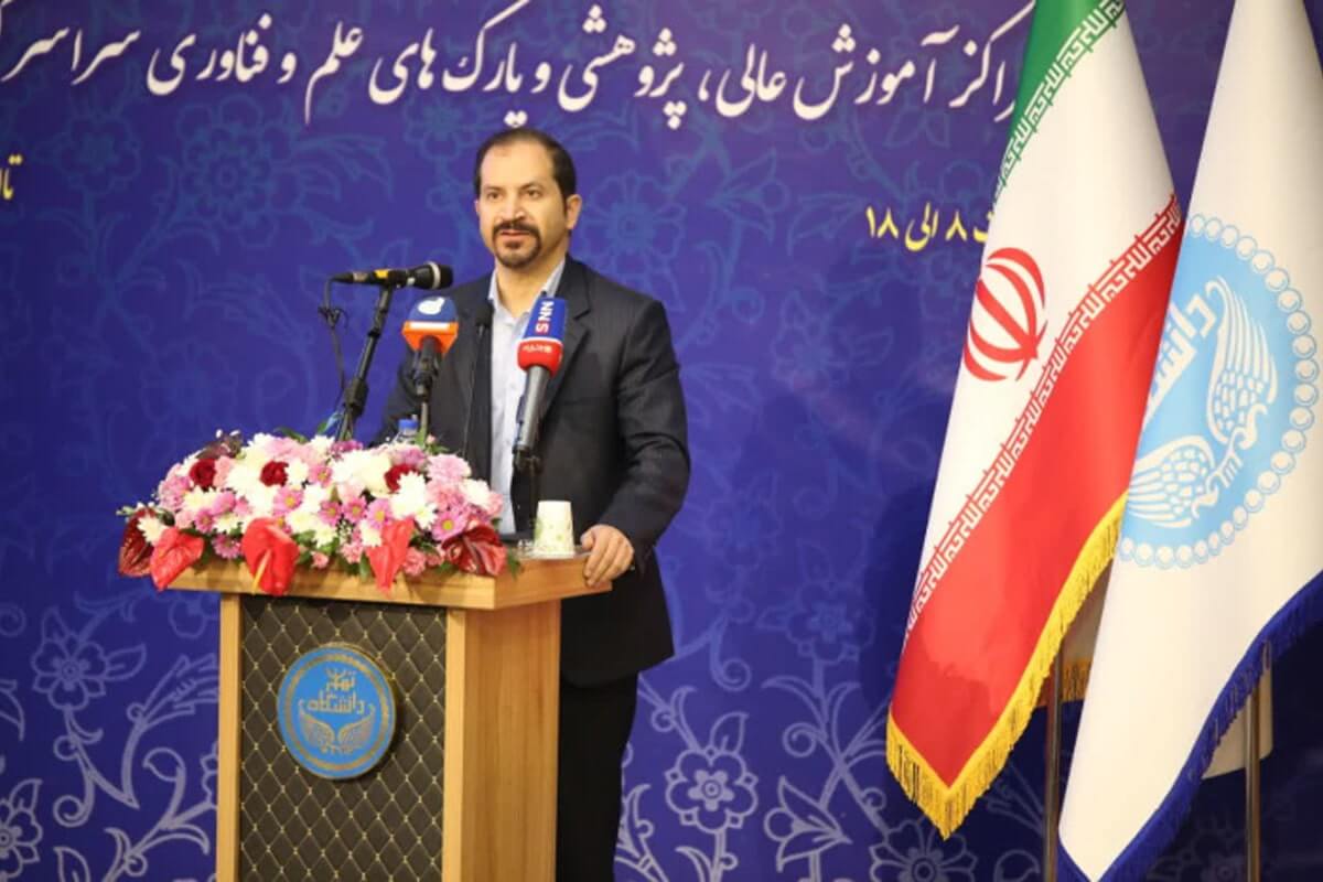 پرداخت ۸۰ درصد حقوق استادیار دانشگاه تهران به دانشجویان پسا دکتری