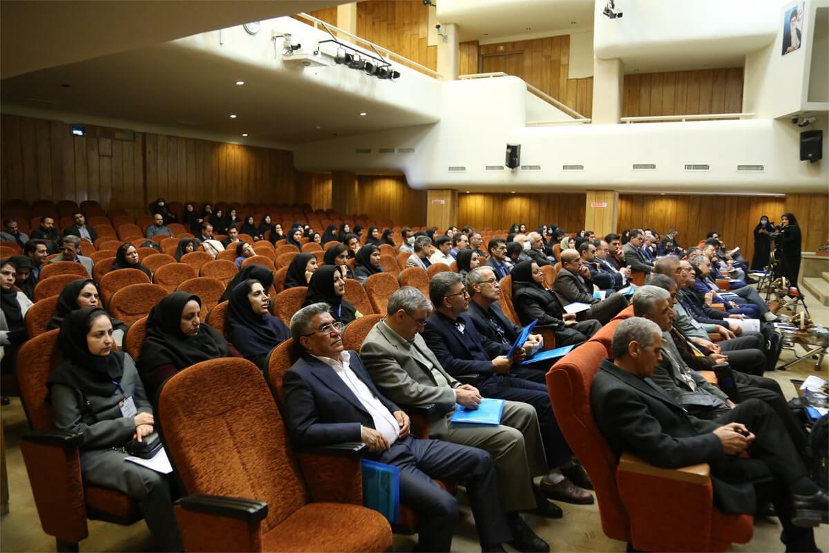 برگزاری اولین همایش ملی به نژادی گیاهان دارویی