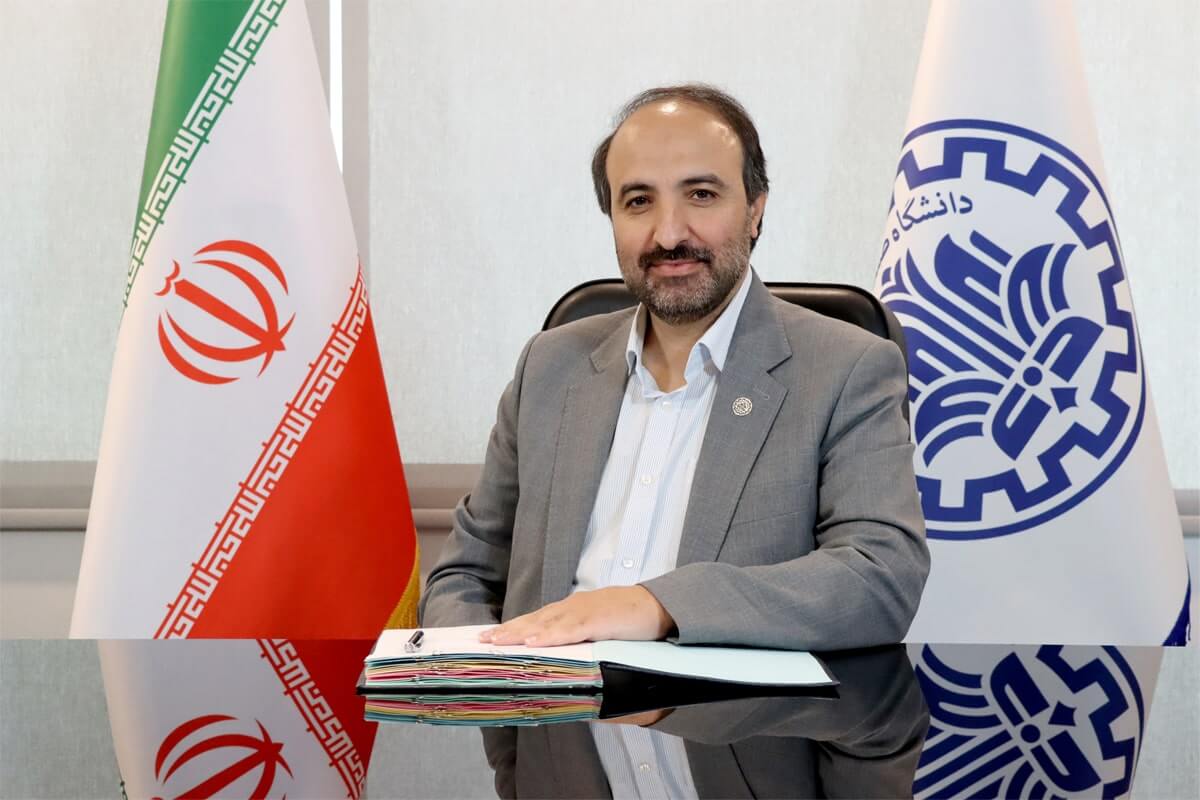 تایید حکم ریاست دانشگاه صنعتی شریف