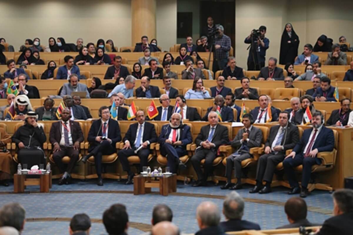 نخستین همایش بین المللی پوشش همگانی سلامت با برنامه سلامت خانواده و نظام ارجاع آغاز شد